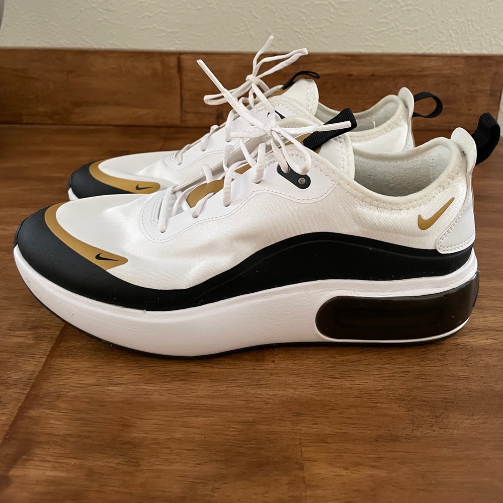 Nike Women Air Max Dia